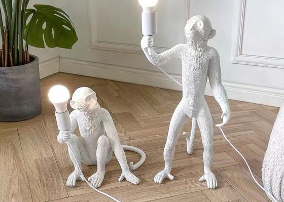 Home Decor Eye Protection Table Lamp Made In China Iron  Rabbit Table Lamp  Squirrel Bedside Table Lamps