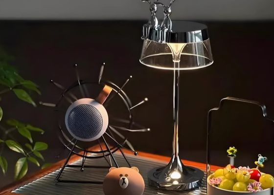 Modern colorful kids room  USB dimmable reading lamp for bedroom led small night table lamp