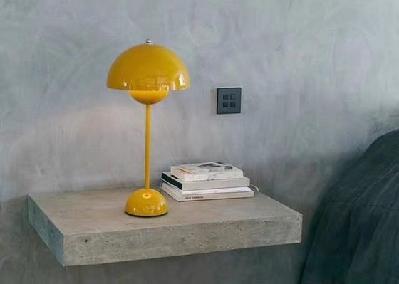 Hot Selling  Decoration Hotel Room Bedside Night Light Modern Led Table Lamp